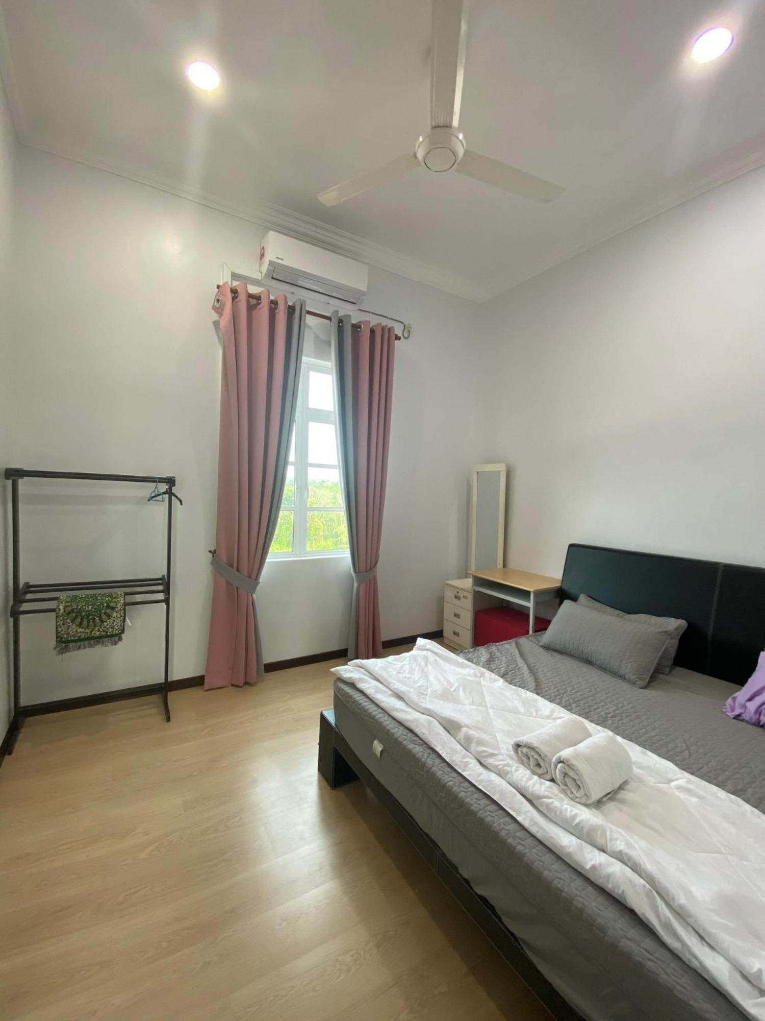 Homestay Tokma 2 Marang Luaran gambar