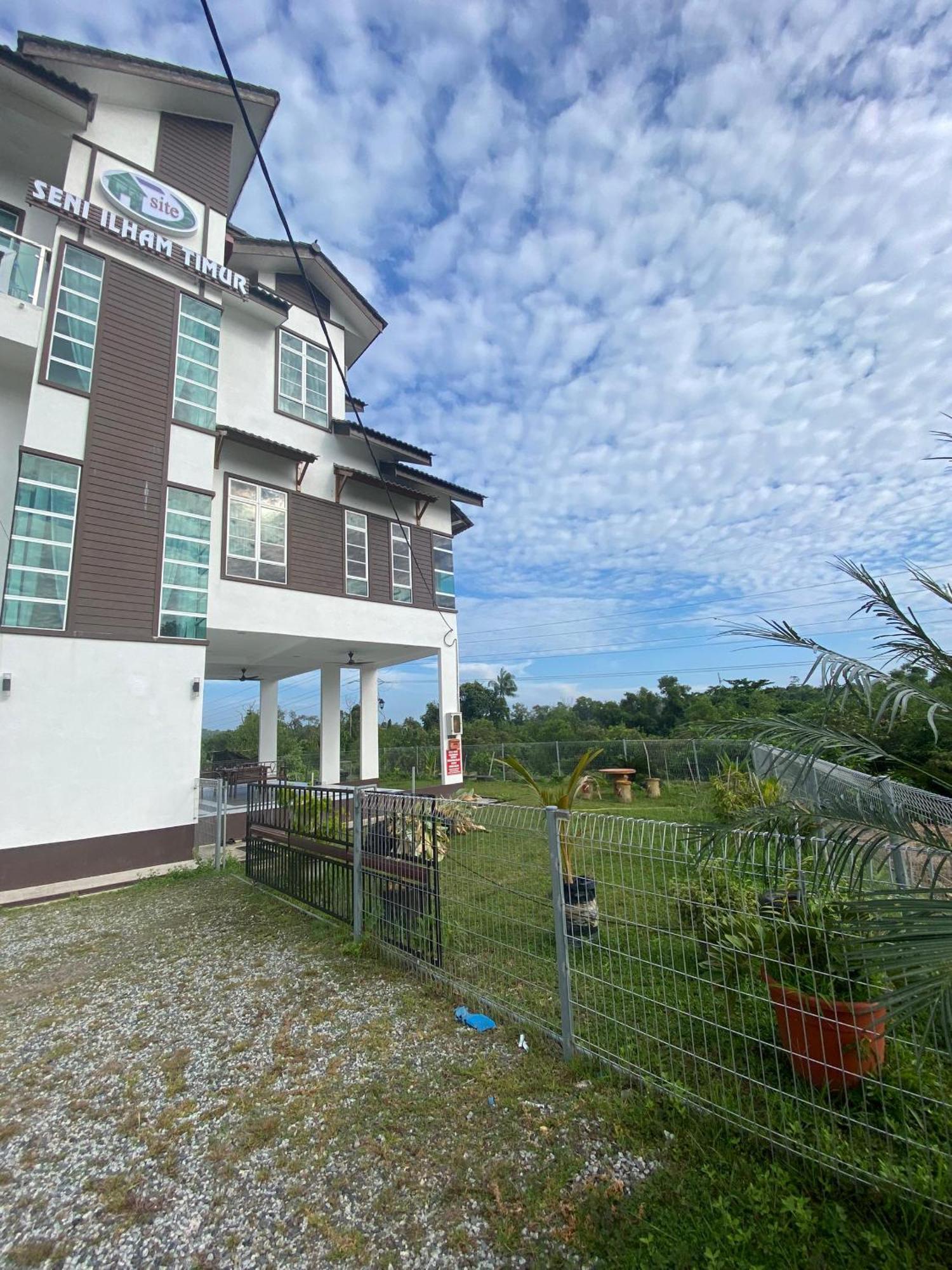 Homestay Tokma 2 Marang Luaran gambar